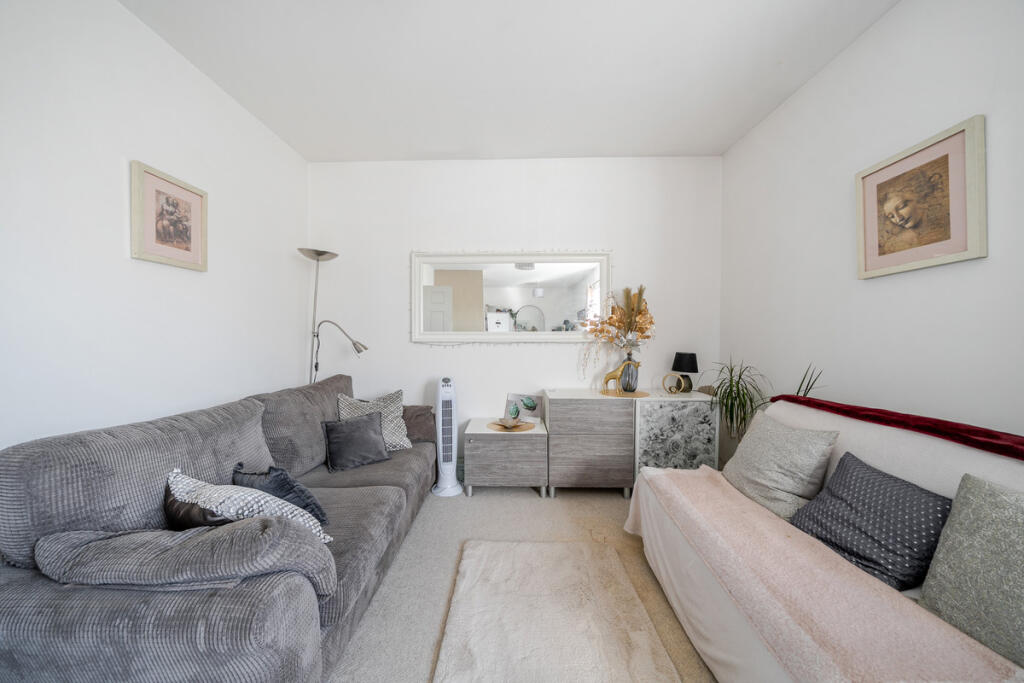 Additional image 2 of Harris Close, Frome, BA11