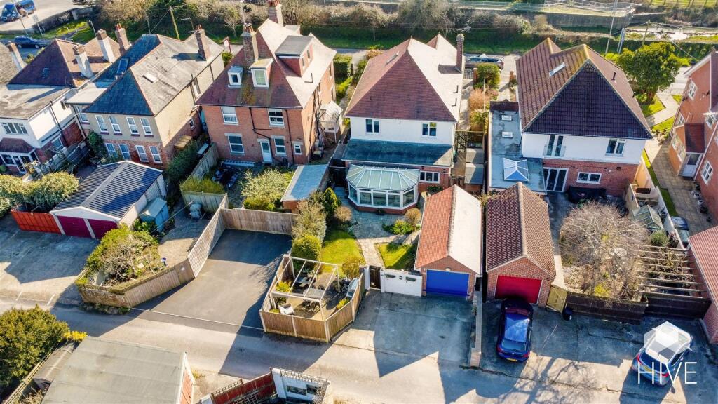 Additional image 9 of Victoria Avenue, Swanage