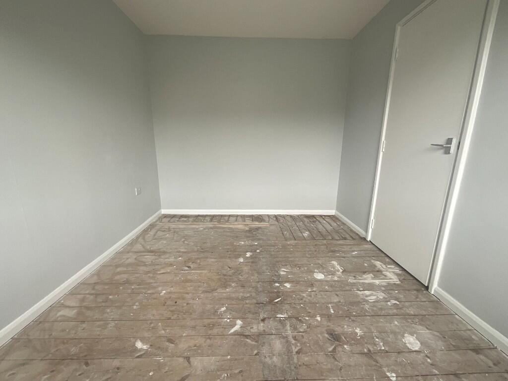 Additional image 7 of Three Bedroom, End Terrace House, Broadfield Close, Bradford, West Yorkshire, BD4