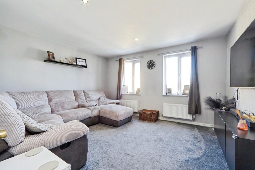 Additional image 9 of Loxley Close, BRADFORD