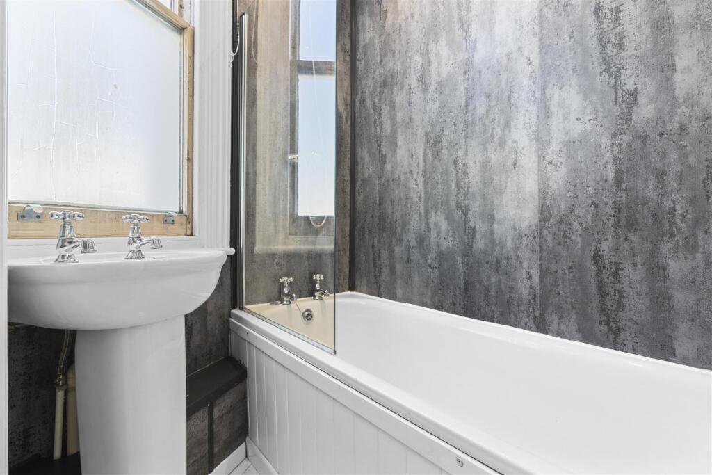 Additional image 4 of Bourne Street, Eastbourne