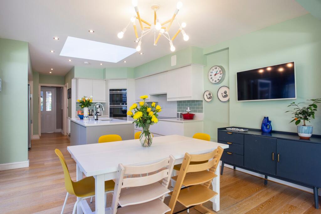 Additional image 11 of Newton Road, Canford Cliffs, Poole, BH13 7EX