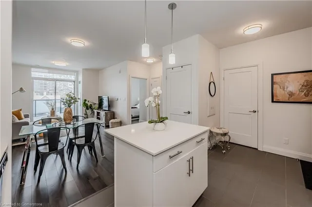 Additional image 7 of 399 Queen St Unit 313