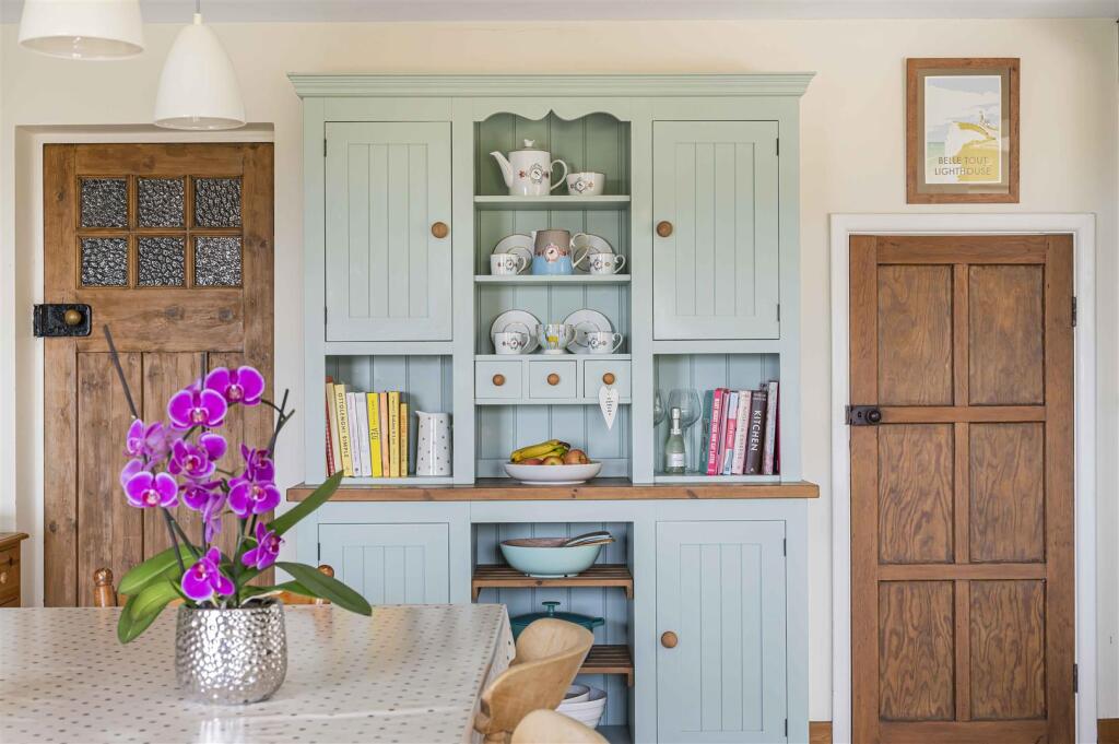 Additional image 31 of Warren Lane, Friston,