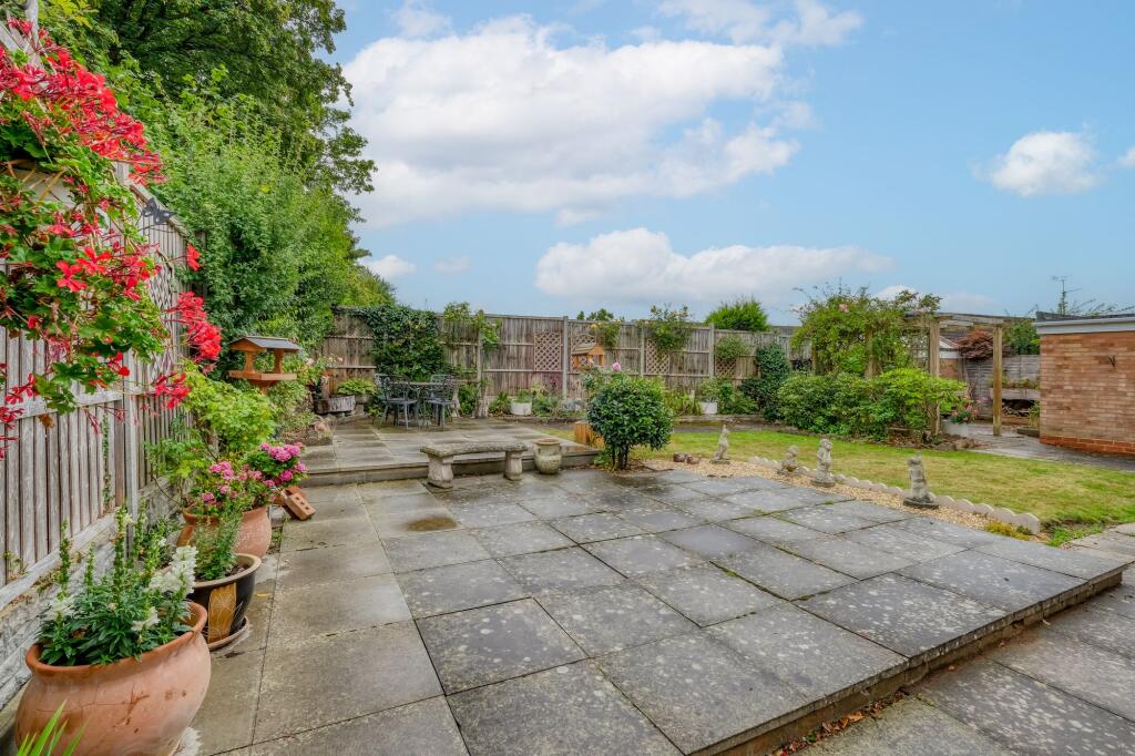 Additional image 16 of Illshaw Close, Redditch, B98