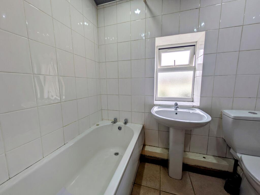 Additional image 9 of Windmill Lane, Bradford, BD6