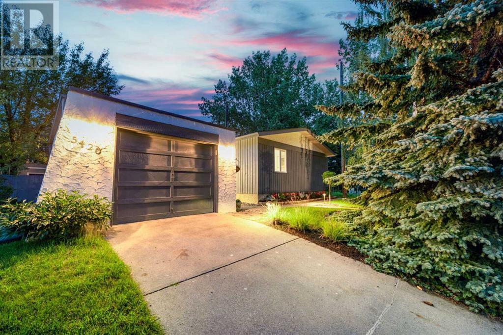 5420 Silverdale Drive NW|Calgary, Alberta T3B3M8