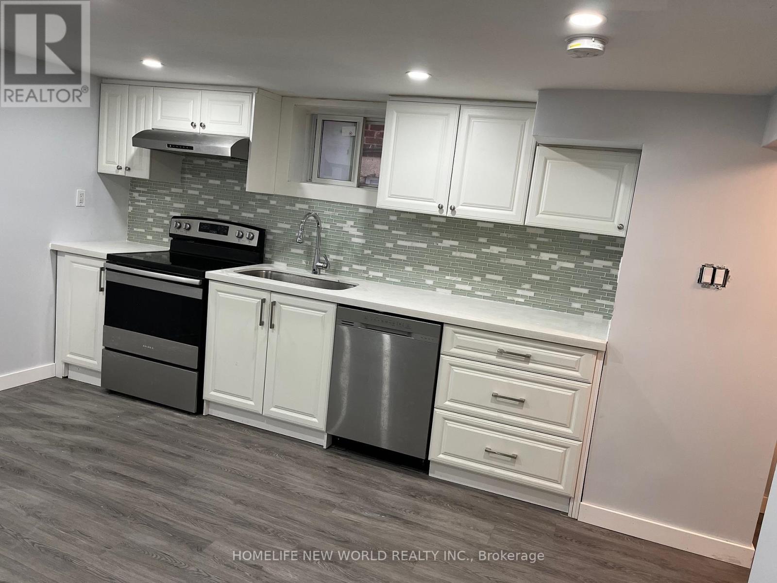 Primary image of B2 - 148 DYNEVOR ROAD|Toronto (Caledonia-Fairbank), Ontario M6E3X4