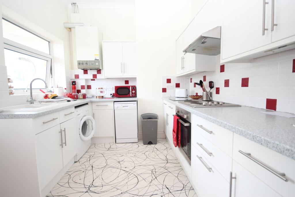 Additional image 5 of Alumhurst Road, Alum Chine, BH4