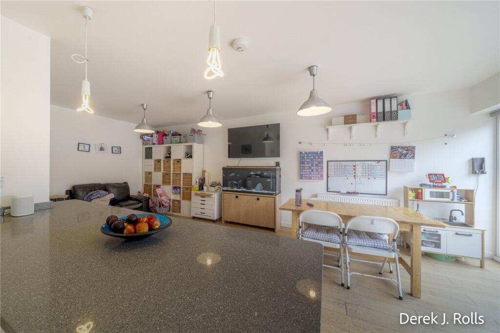 Additional image 4 of Coombe Gardens, Bournemouth, Dorset, BH10