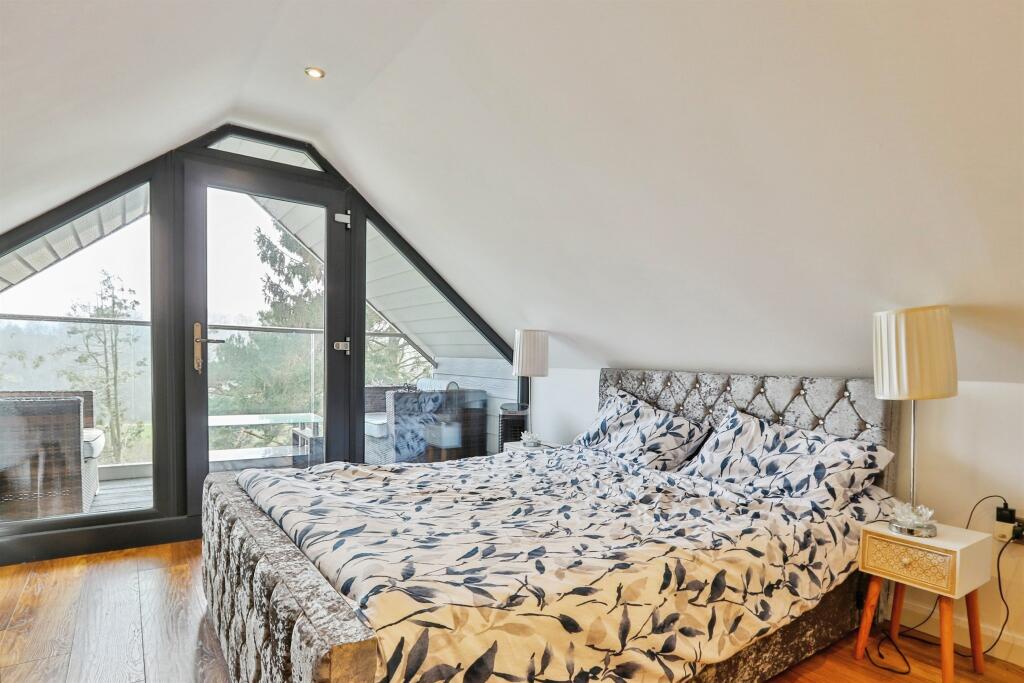 Additional image 10 of Evering Avenue, Poole