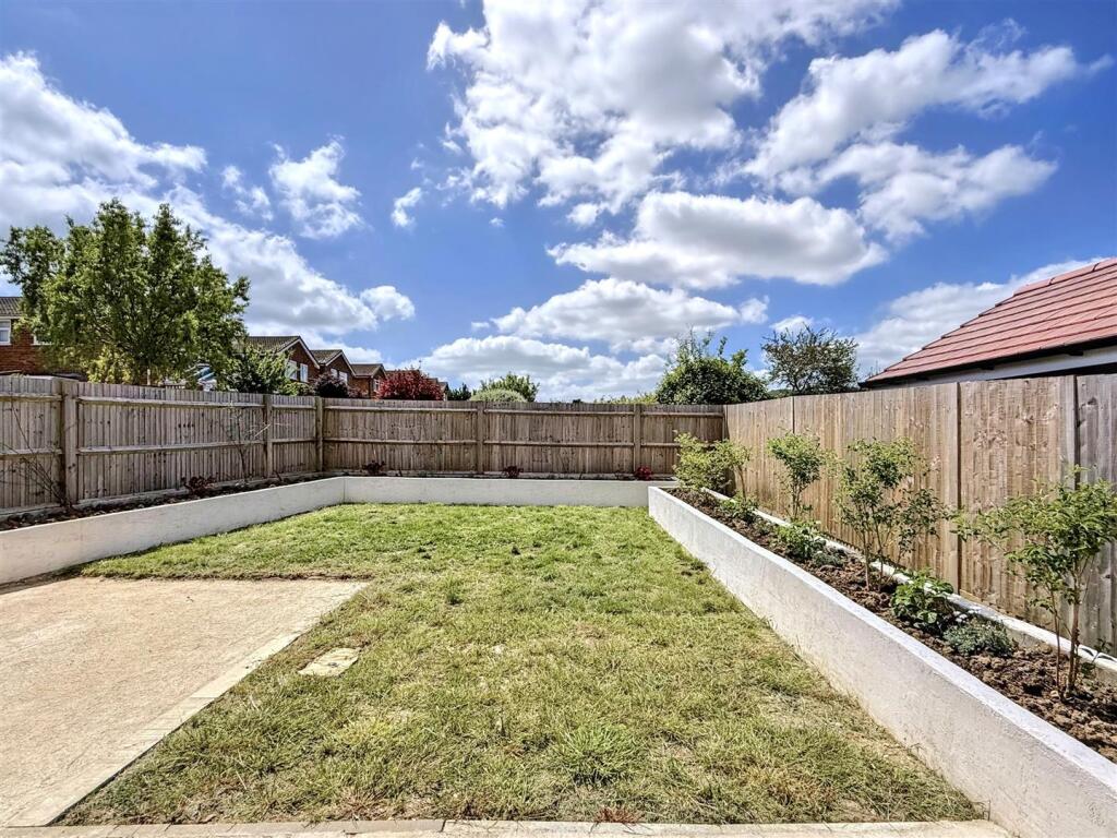 Additional image 12 of Pendine Gardens