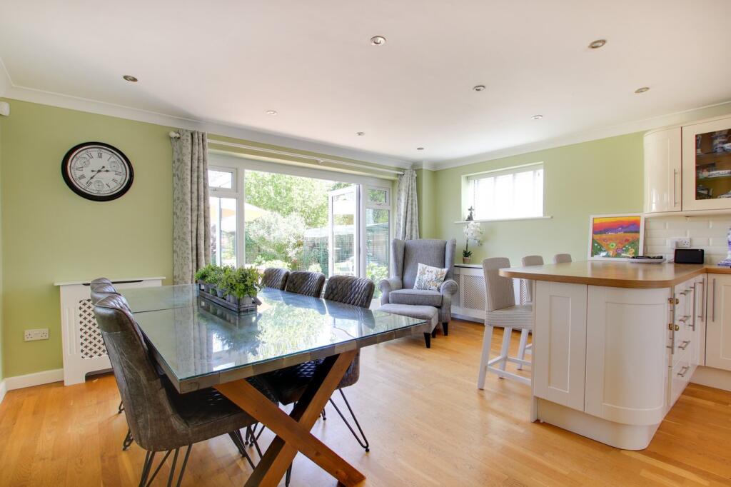 Additional image 7 of Barton Drive, Barton on Sea, New Milton, BH25