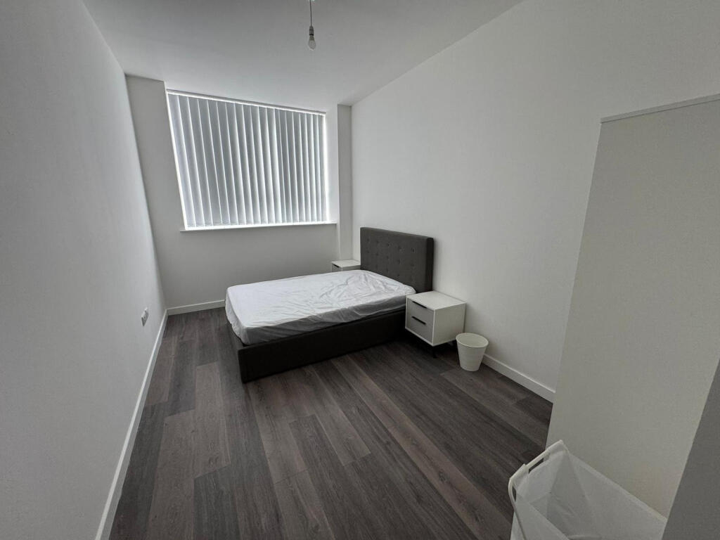 Additional image 4 of Card House, Bingley Road, Bradford, West Yorkshire, BD9