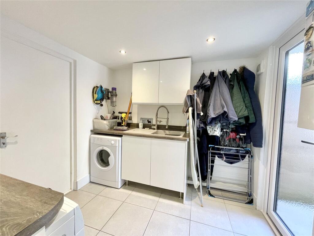 Additional image 10 of Shepherd Close, Highcliffe On Sea, Christchurch, Dorset, BH23