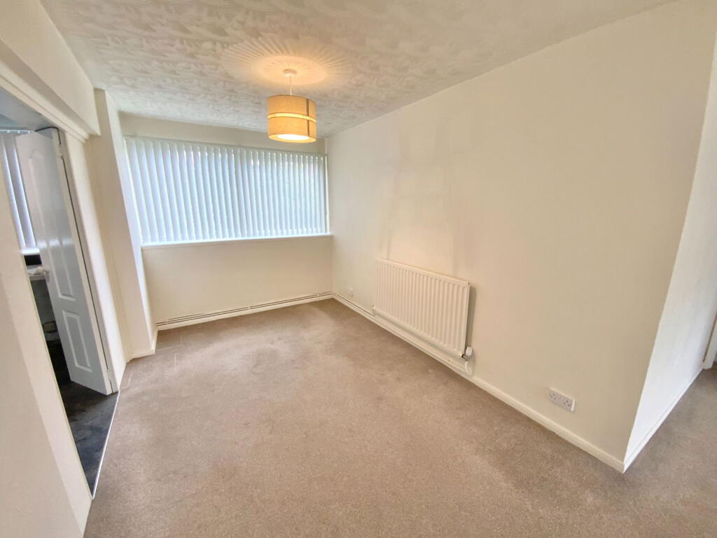 Additional image 4 of HALESOWEN, Middlefield Gardens