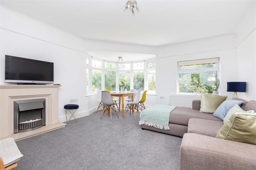 Additional image 3 of Spacious, Well presented, Level Access Bungalow in Elmsway