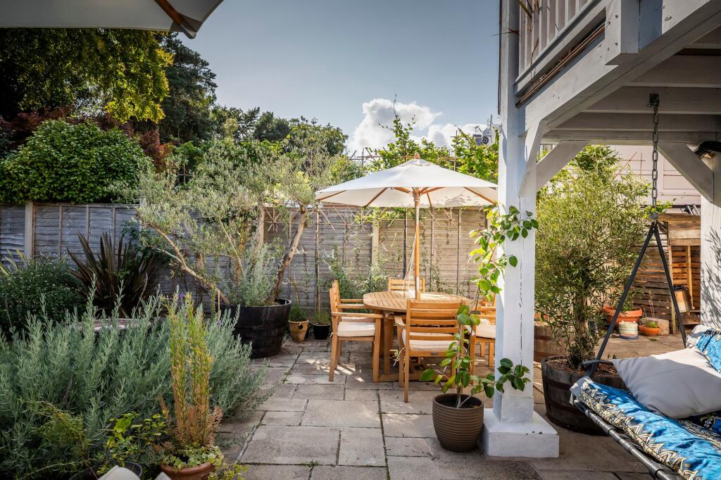 Additional image 32 of The Beach House, Herbert Road, Alum Chine, Bournemouth BH4 8HD