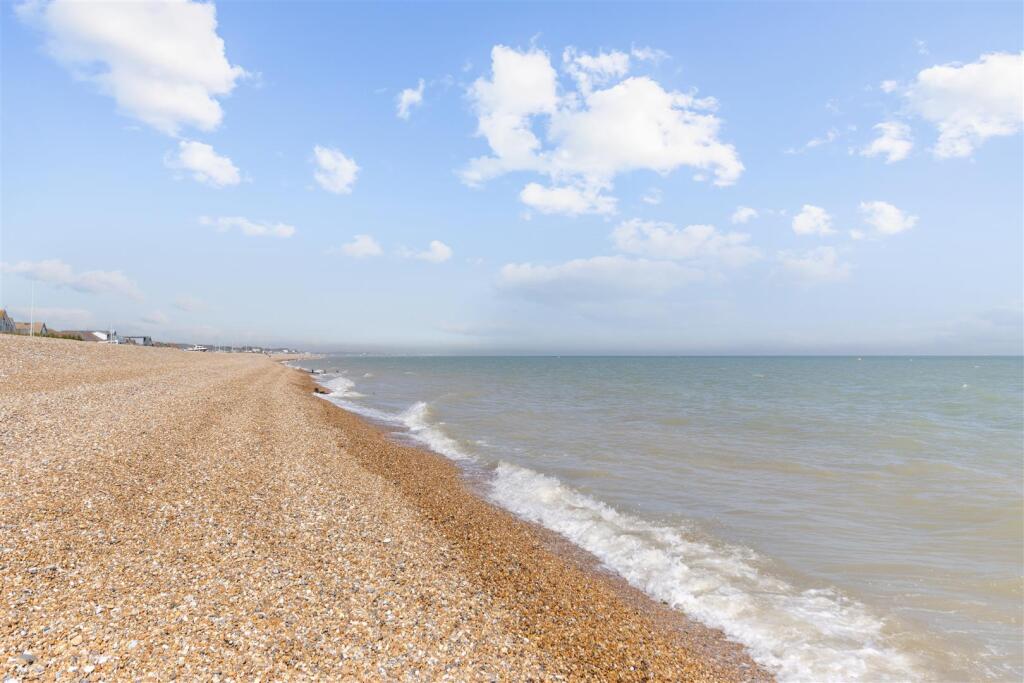 Additional image 40 of Coast Road, Pevensey Bay, Pevensey