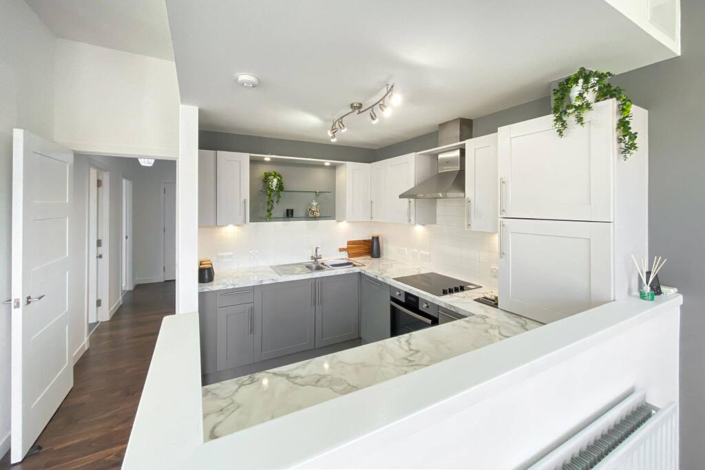 Additional image 21 of 142 Urquhart Road, Aberdeen, AB24 5DN