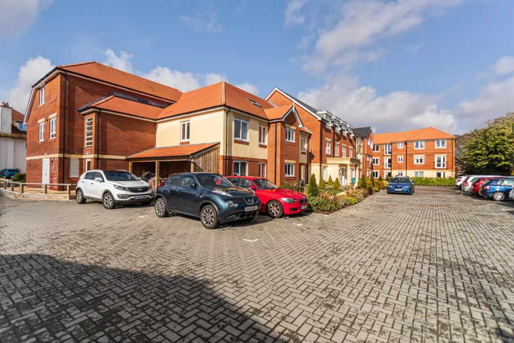 Additional image 13 of Rothesay Lodge, Stuart Road, Highcliffe, Dorset. BH23 5FP