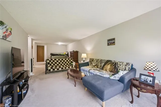 Additional image 37 of 35 Green Valley Dr Unit 402