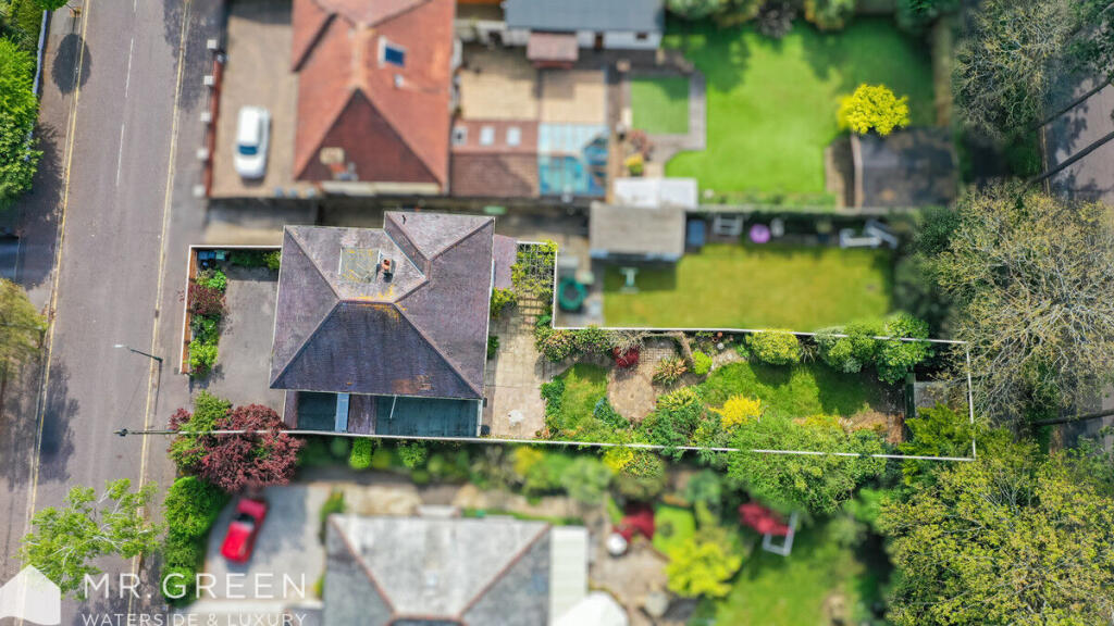 Additional image 3 of Thistlebarrow Road, Bournemouth. BH7 7AJ