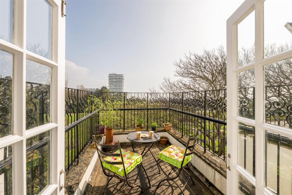 Additional image 34 of Warwick Road, Worthing