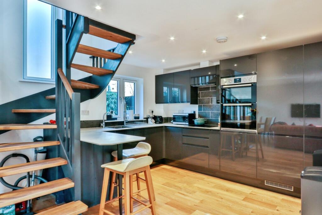 Additional image 4 of Glencoe Road, Poole, BH12