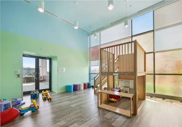 Additional image 29 of 29 Singer Crt Unit 1711