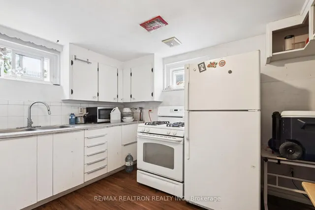 Additional image 18 of 4423 Lawrence Ave