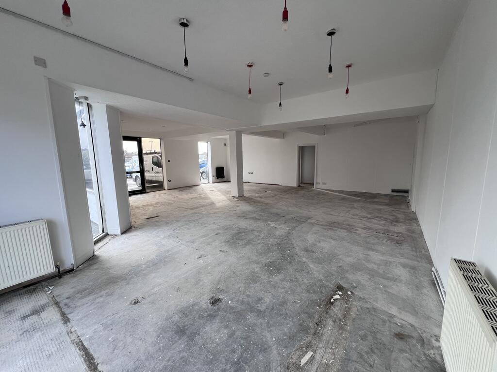 Additional image 5 of 327 Wallisdown Road, Poole, Dorset, BH12 5BU