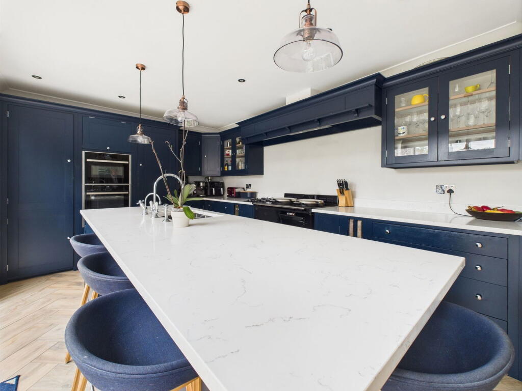 Additional image 8 of Cambridge Road, Worthing, BN11 1XD