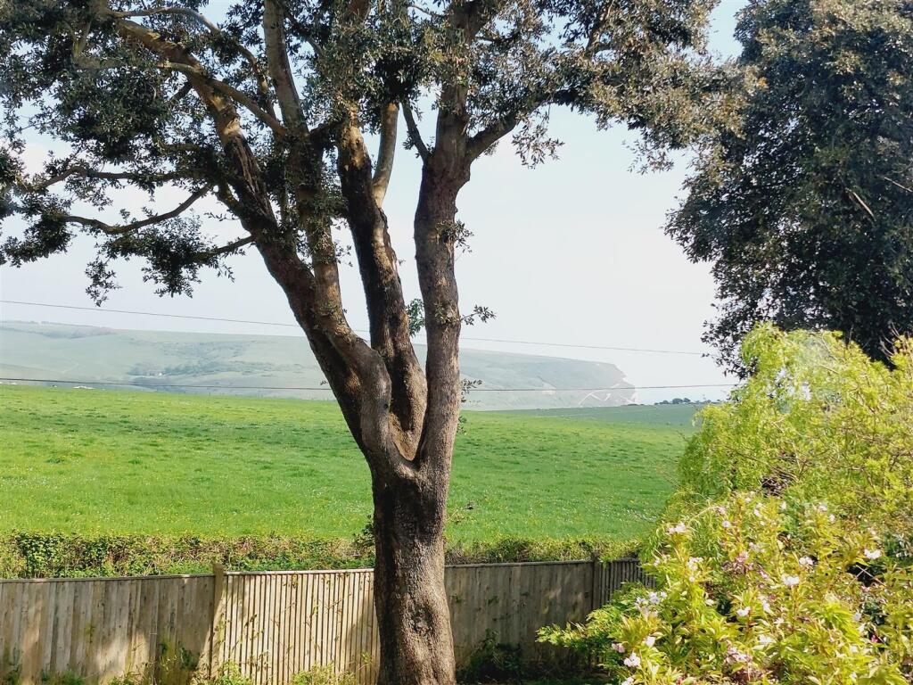 Additional image 26 of Elm Close, Seaford