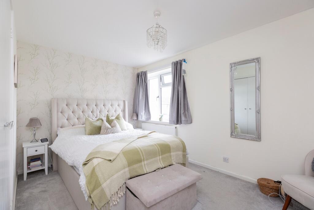 Additional image 5 of Lynch Close, Mere