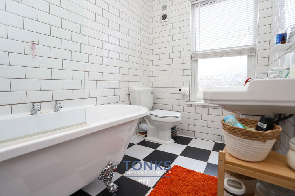 Additional image 20 of Halesowen Road, Cradley Heath, B64 5LU