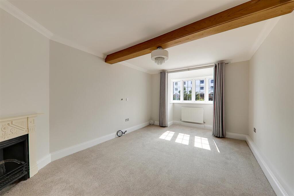 Additional image 18 of Grand Avenue, Worthing