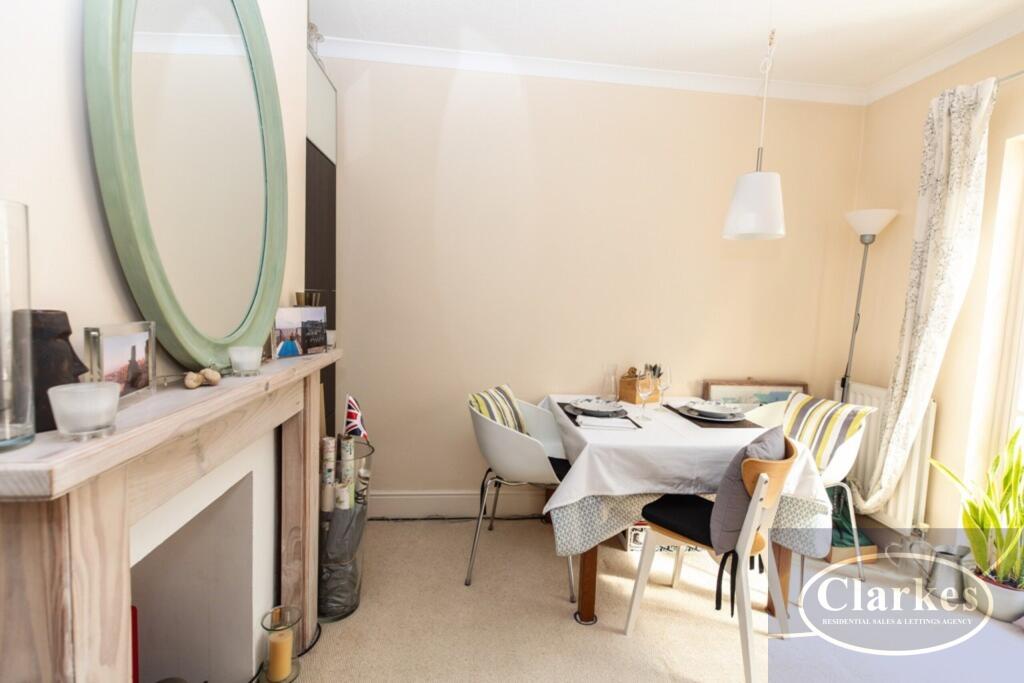 Additional image 9 of STYLISH Detached House CASTLE RD WINTON