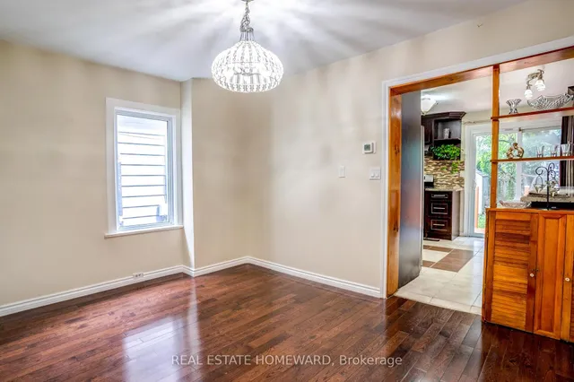 Additional image 5 of 231 Donlands Ave