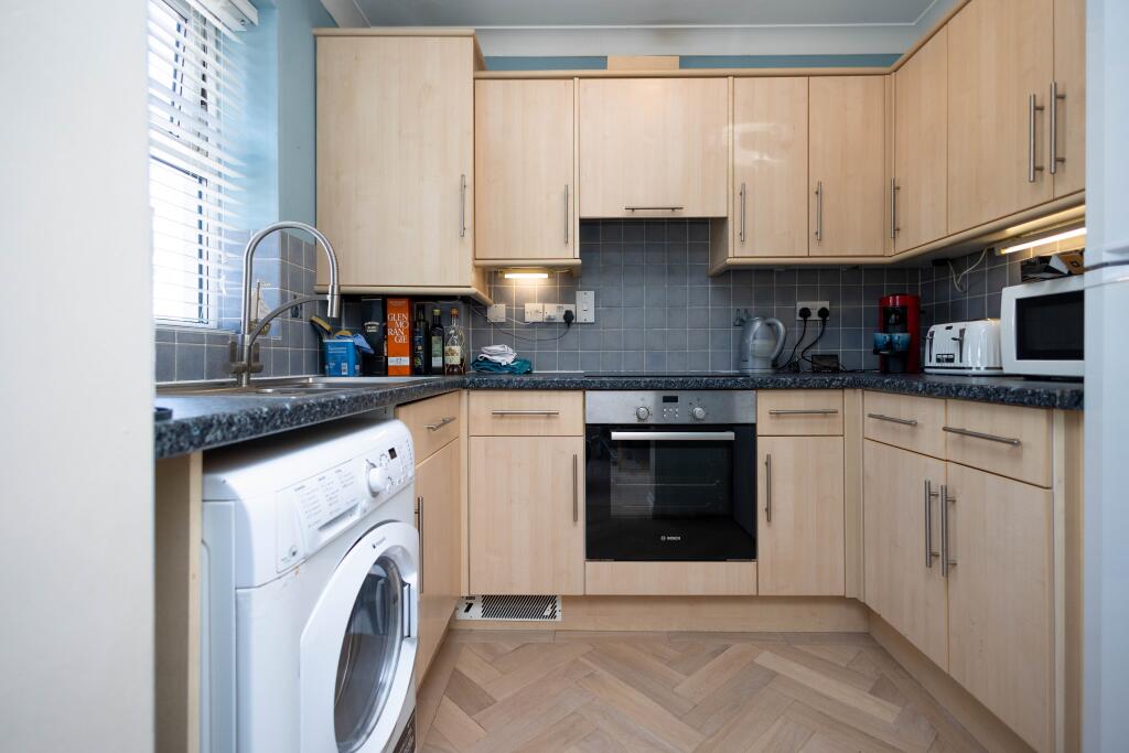 Additional image 4 of Alumdale Road , Westbourne, Dorset