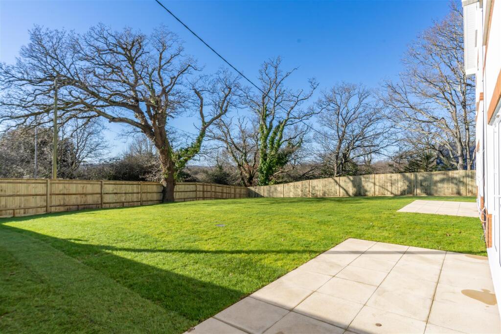 Additional image 10 of Fairway View Close, West Parley