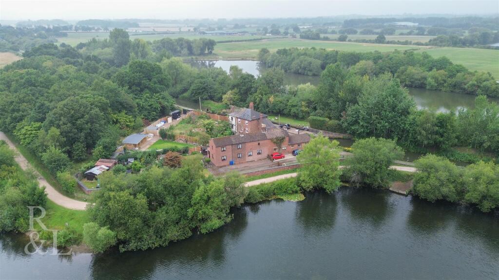 Additional image 2 of Canalside Cottages, Bodymoor Heath, Sutton Coldfield