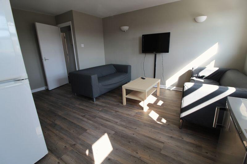 Additional image 18 of 4-bedroom student property