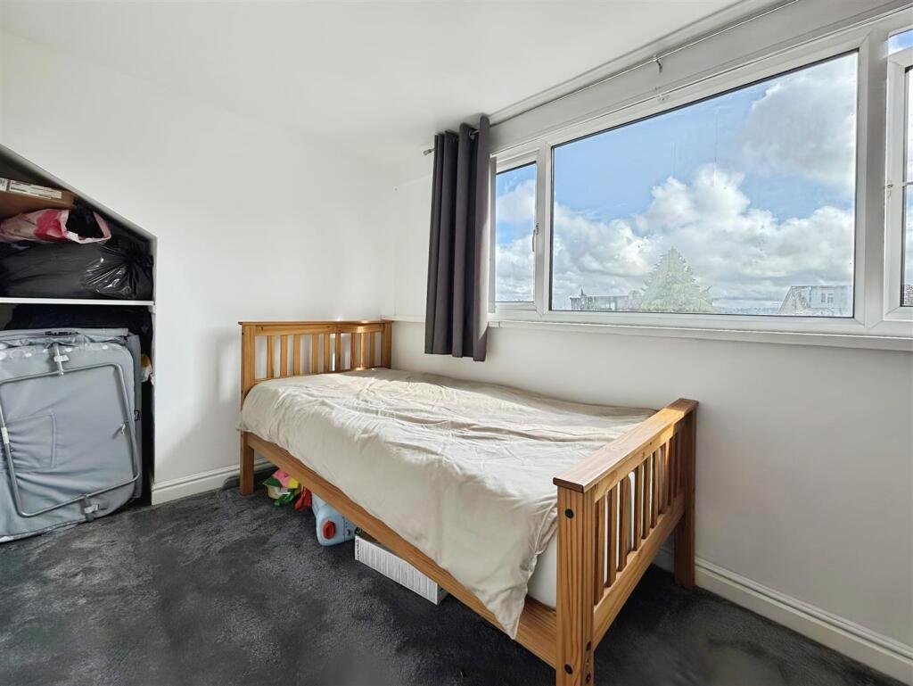 Additional image 24 of Duchy Avenue, Bradford, BD9 5ND