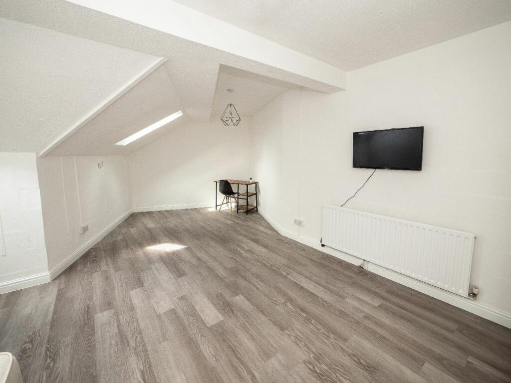 Additional image 14 of Raddlebarn Court (A), Selly Oak, Birmingham, West Midlands, B29