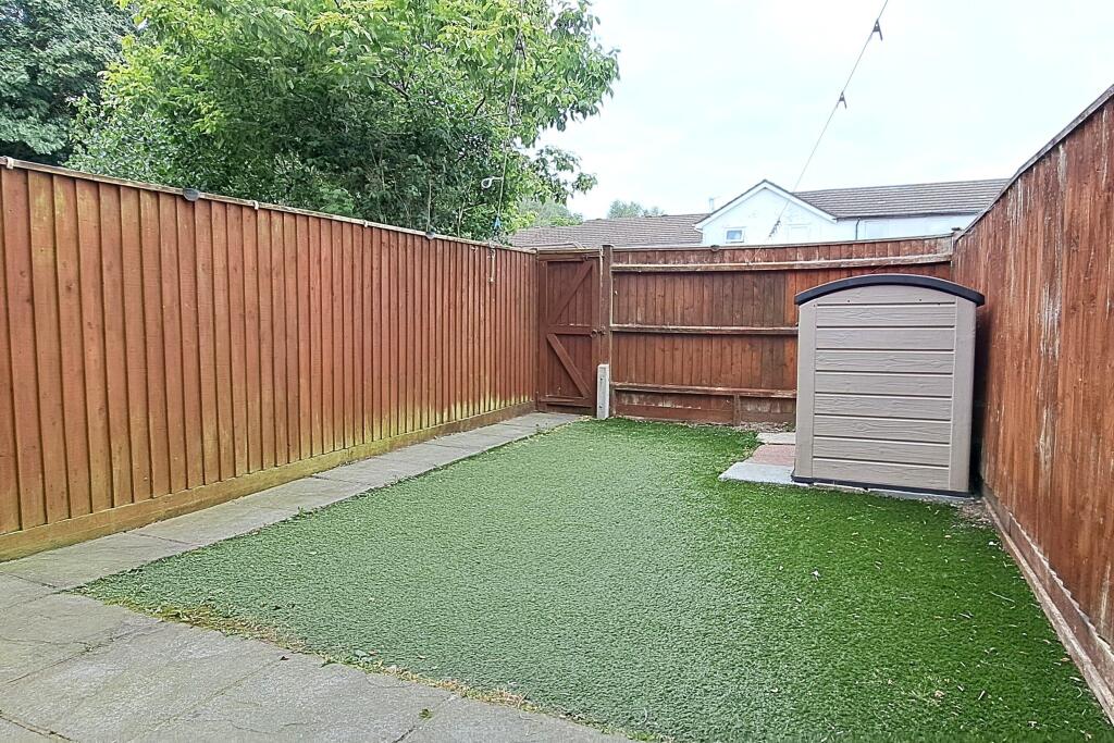 Additional image 3 of Brownsea Close New Milton BH25 5UG