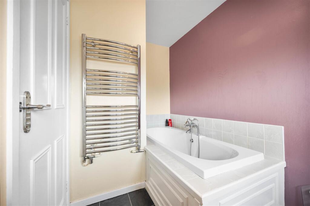 Additional image 4 of Stratford Road, Hockley Heath, Solihull