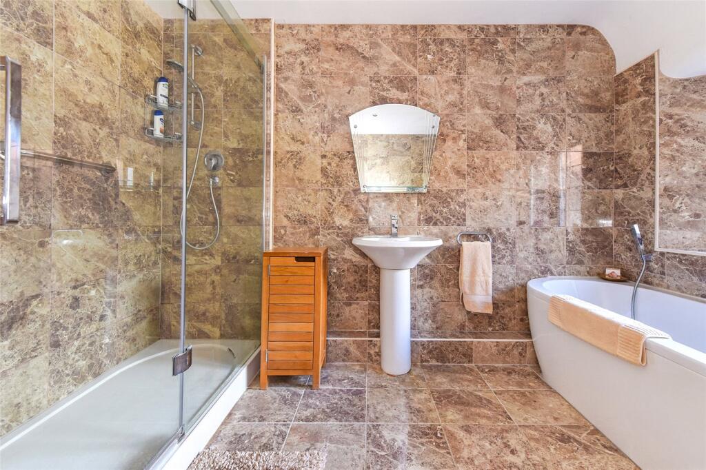 Additional image 13 of The Thatchway, Angmering, West Sussex, BN16