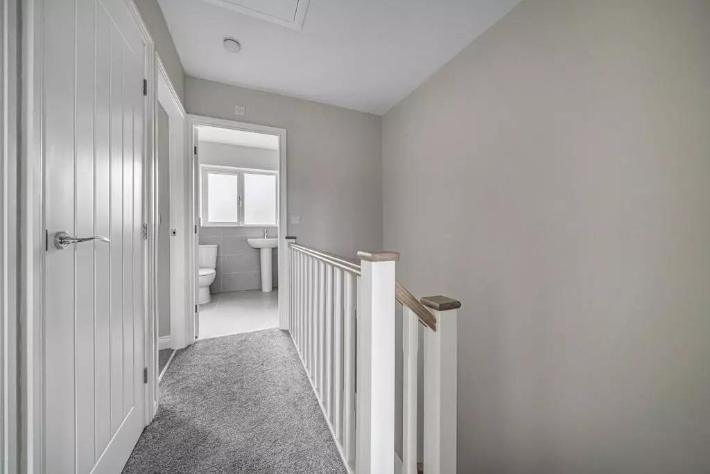 Additional image 9 of Fagley Lane, Bradford, BD2 3FG