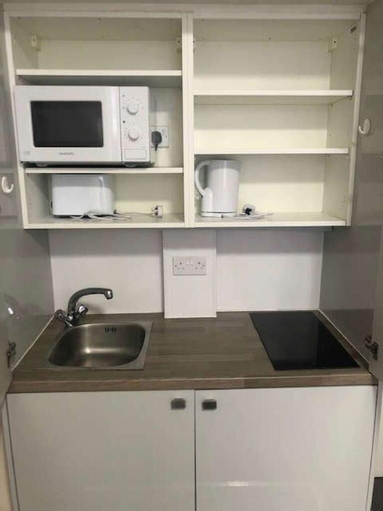 Additional image 4 of Studio, Birmingham, West Midlands, B3